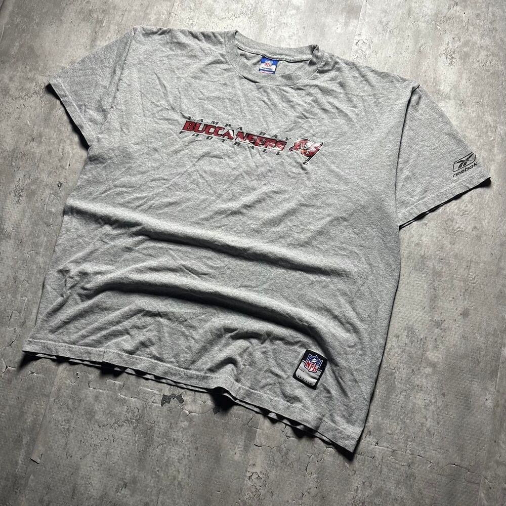 Reebok Men's Grey T-shirt